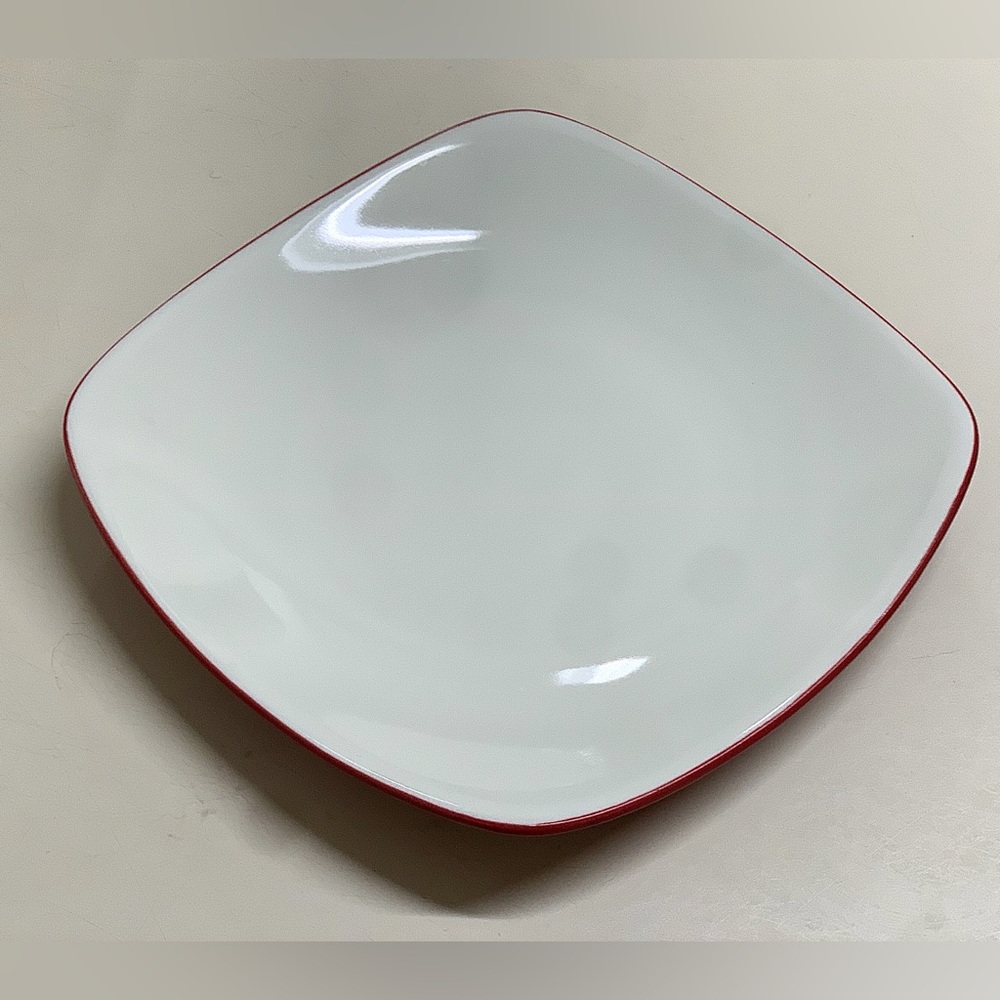 Noritake Raspberry Colorwave Two Tone Square Salad Plate - Picture 4 of 13